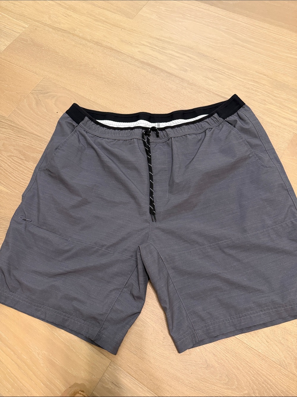 Columbia Men's Slate Gray Athletic Drawstring Shorts